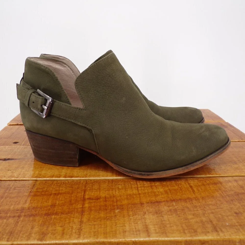 Caslon Women's Suede Leather Buckle Ankle Boots - size 5.5 - Picture 2 of 10